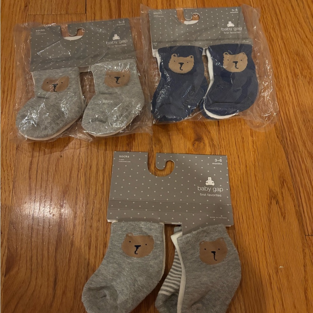 NWOT Gap Factory Baby Socks Set with Bear Design - 3 sets (2 gray and 1 blue)